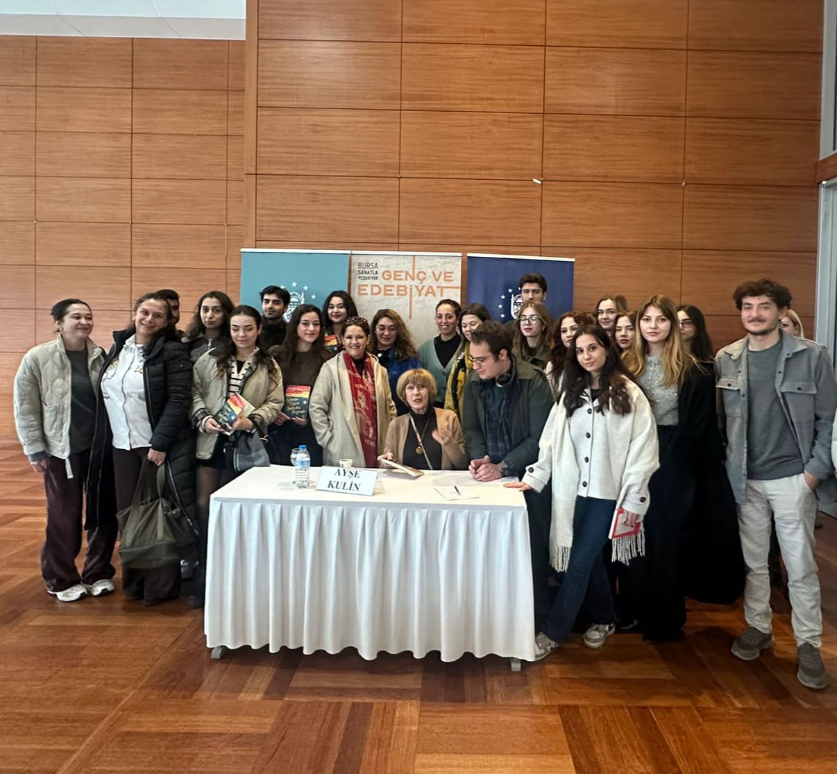  ayse-kulin-soylesi-kapak